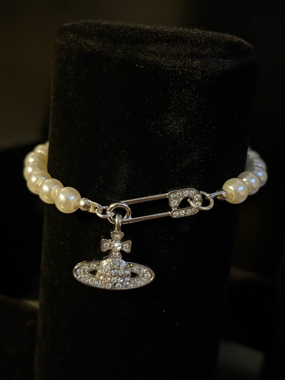 Vivienne Westwood Pearl Crystal Orb Safety Pin Bracelet Silver Y2K